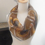 濃茶と茶色のストール