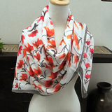 オレンジの花柄ストール